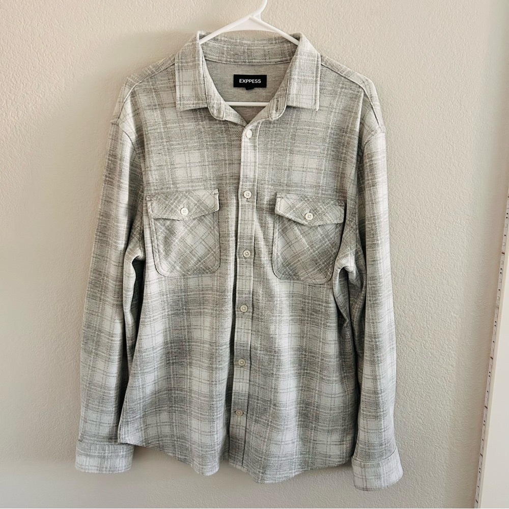 Express Light Gray Plaid Flannel